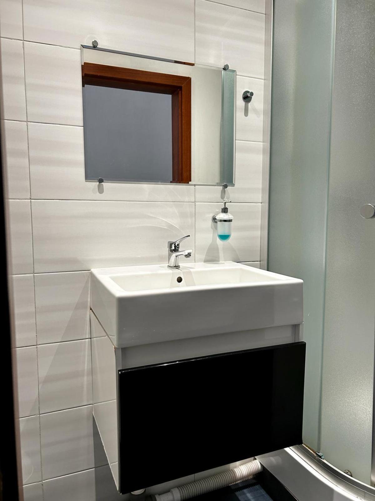 Harmony Aparthotel Krakow Luaran gambar