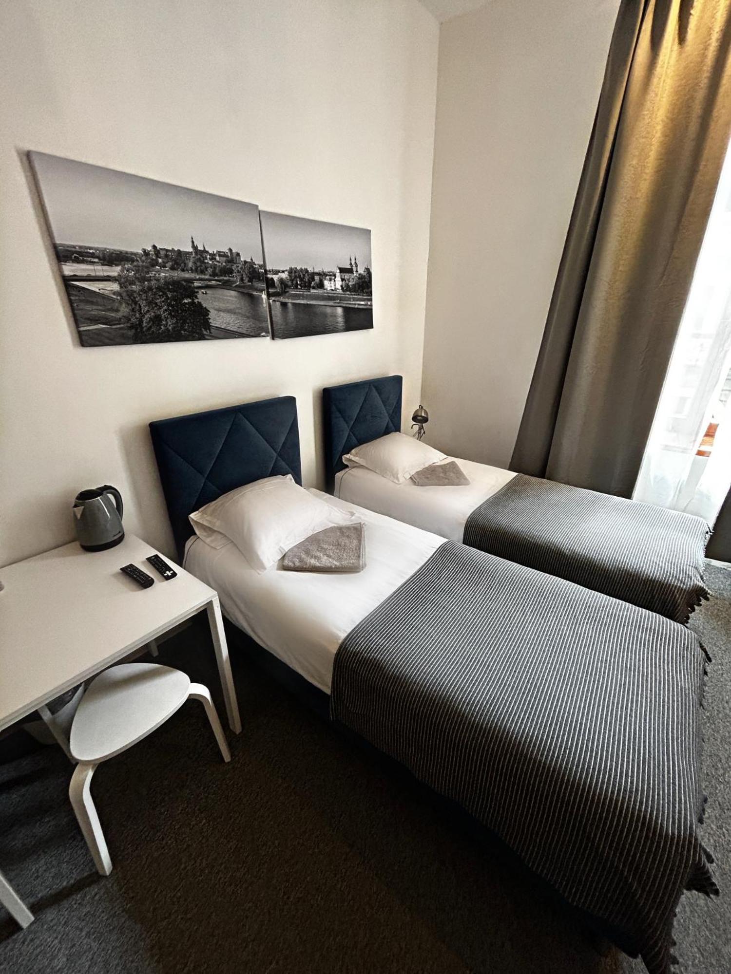 Harmony Aparthotel Krakow Luaran gambar