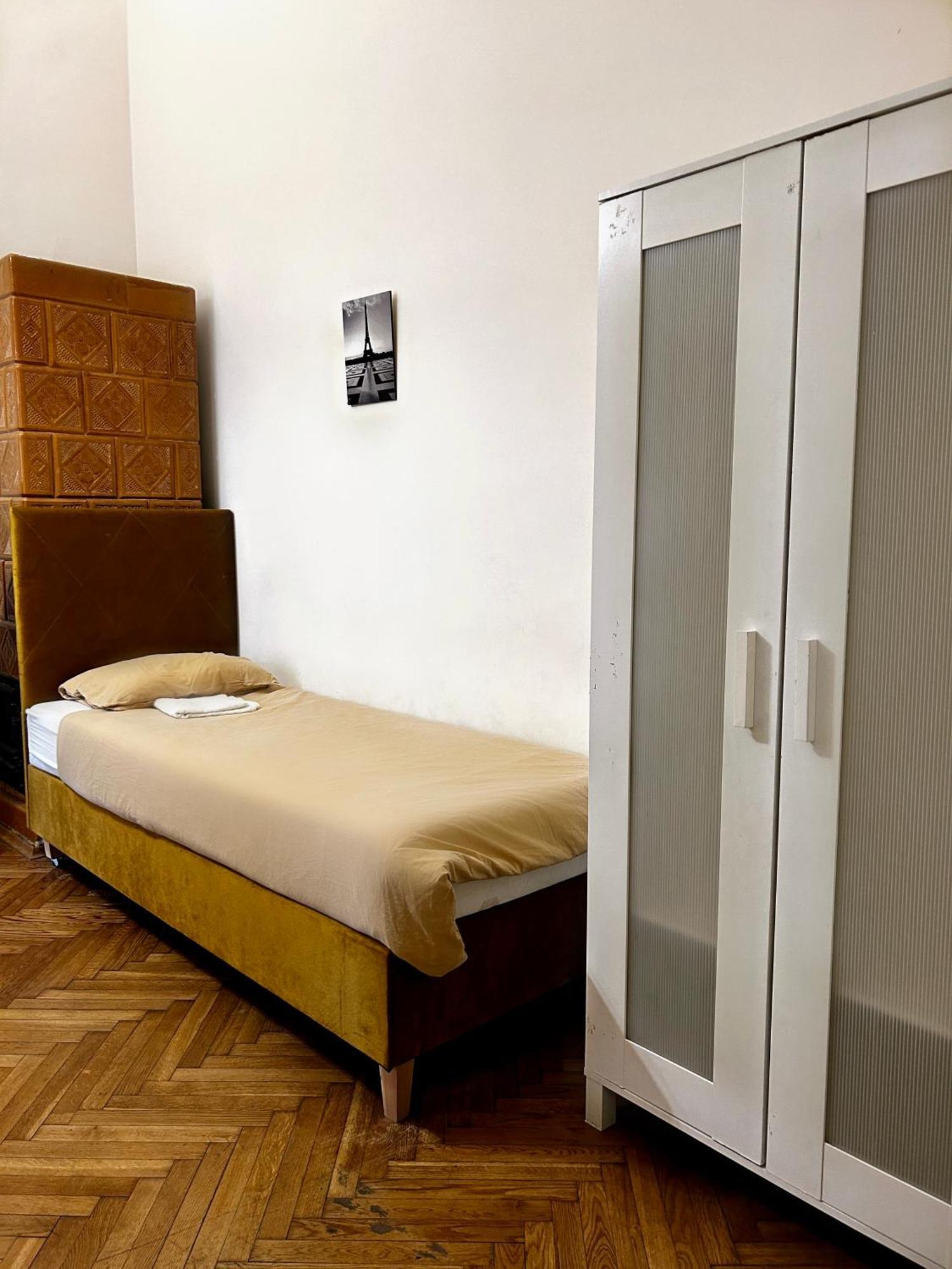 Harmony Aparthotel Krakow Luaran gambar