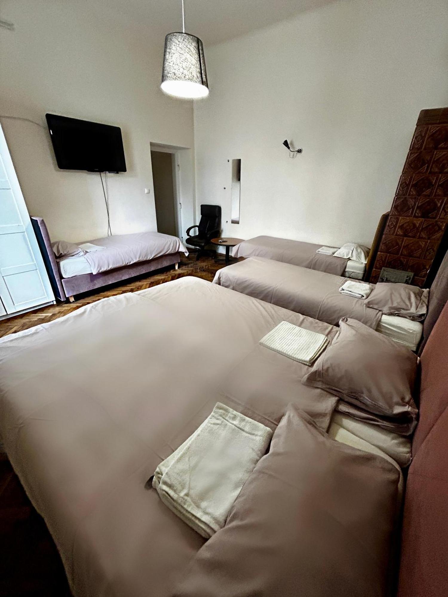 Harmony Aparthotel Krakow Luaran gambar