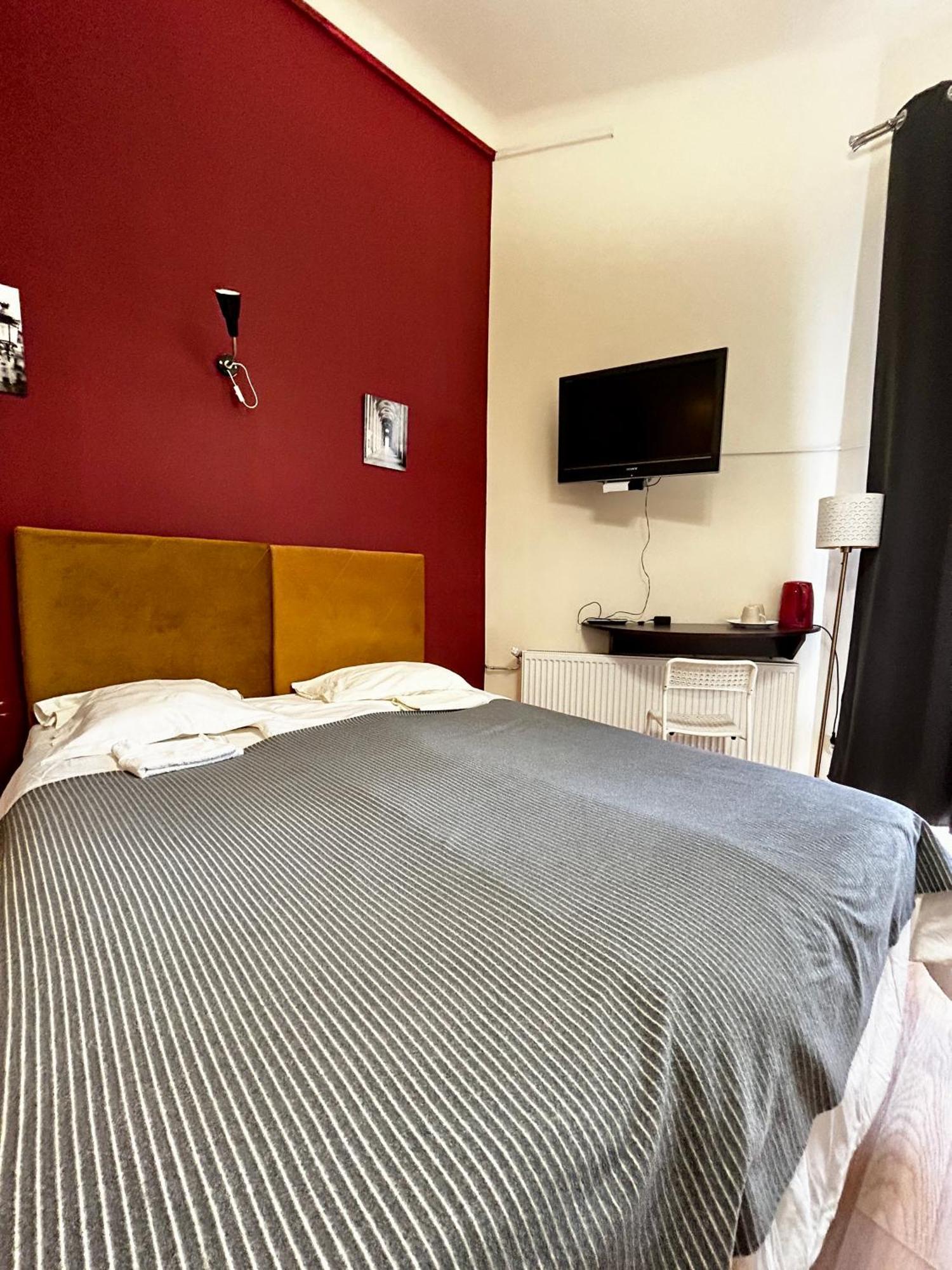 Harmony Aparthotel Krakow Luaran gambar